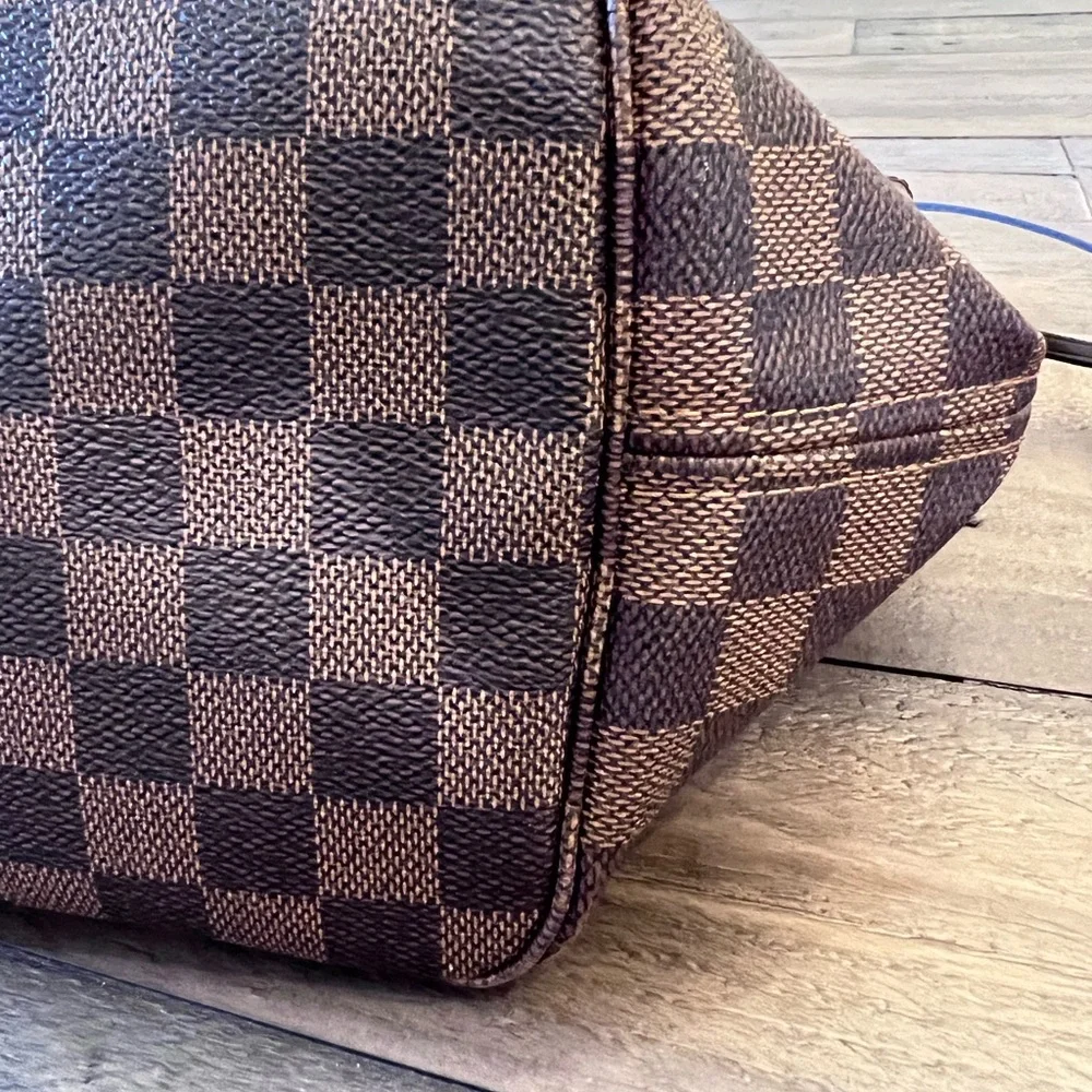 ** Authentic ** Neverfull MM Brown Damien used LV Handbag - Picture 4 of 12